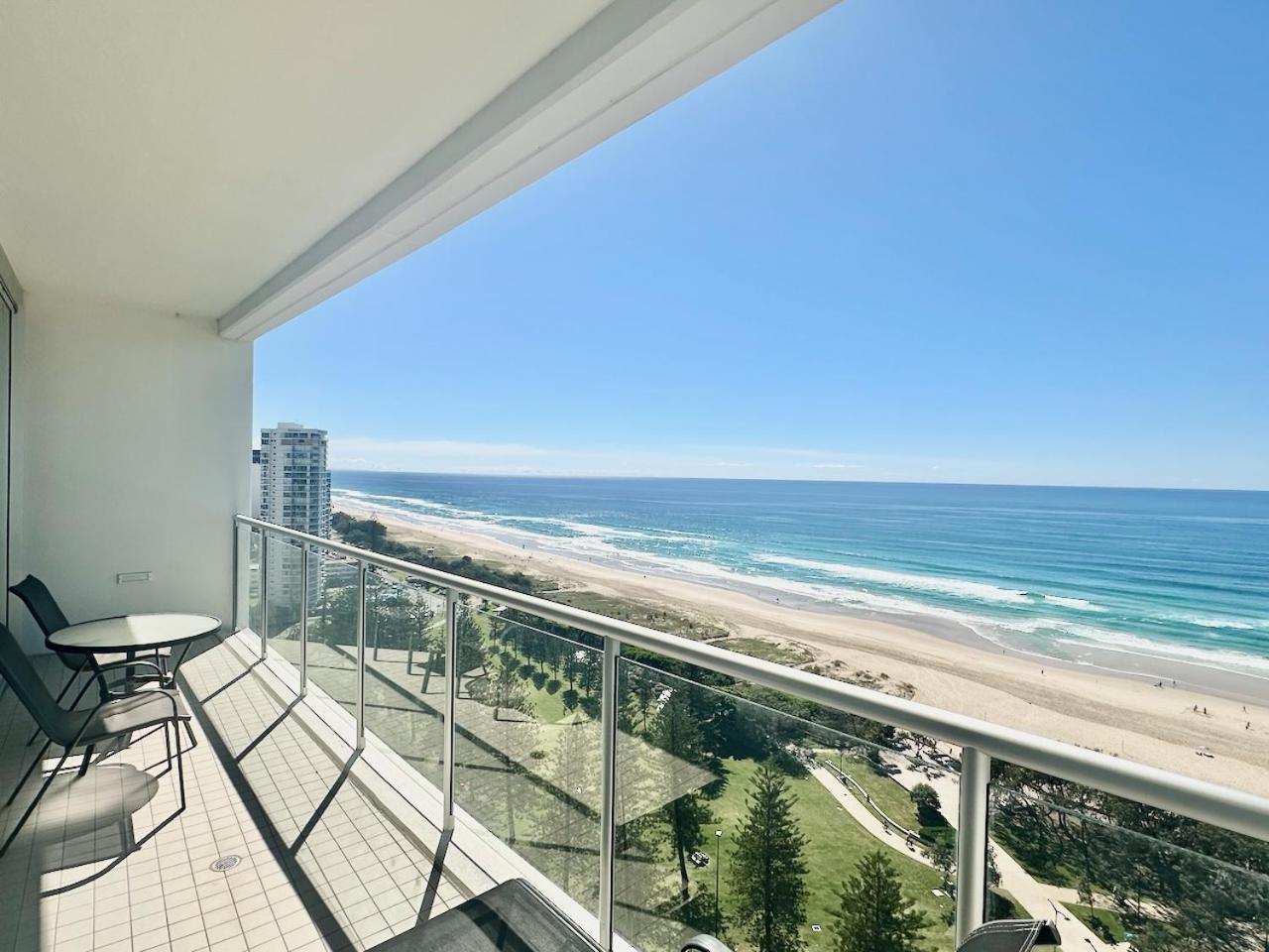 Beachfront On Oasis Centre, Air On Broadbeach 1503 Гоулд Коуст Екстериор снимка