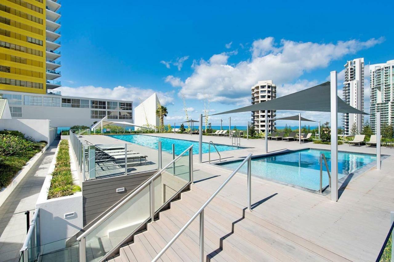Beachfront On Oasis Centre, Air On Broadbeach 1503 Гоулд Коуст Екстериор снимка